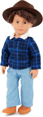 Generációnk - Dustin - 46 cm Junge Puppe - Lebensechte hazelnussbraune Augen und gemwelltes brownes Haar - Outfit im Western-Stil & Country-Hut - Spielzeug für Kinder ab 3 Jahren