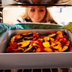 Relaxday tepsi, tapadásmentes, 4 literes, szénacél, barna Formák és tepsi Naty Shop