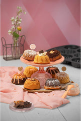 Serpenyő 9 muffinhoz Gugelhupf Original Kaiser Inspiration, 38 x 27 cm, tapadásmentes bevonattal Naty Shop