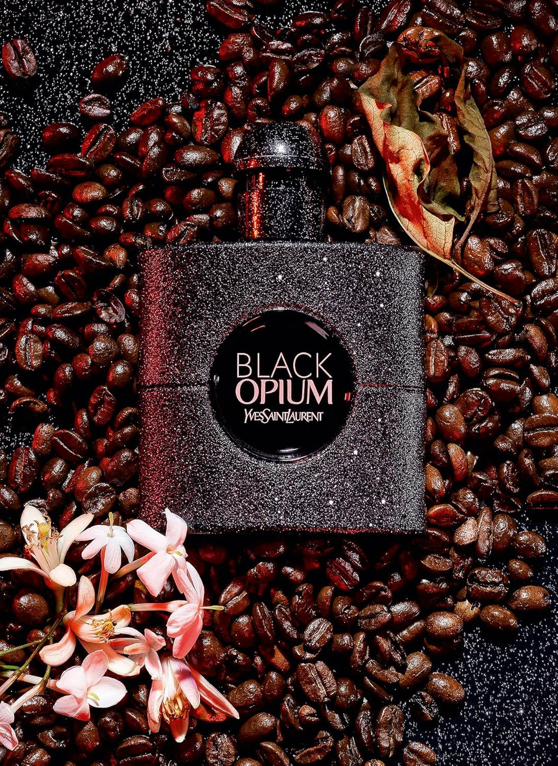 Apa de parfum Yves Saint Laurent Black Opium Extreme 90 ML