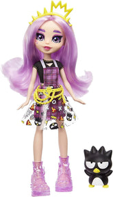 Mattel Hello Kitty GWW98 - Sanrio Badtz-Maru Figur és Jazzlyn Puppe (kb. 25,4 cm) ruházattal és kiegészítőkkel, virágmintás ruhákkal és divatos ruhákkal, tolles Geschenk für Kinder ab 3 év