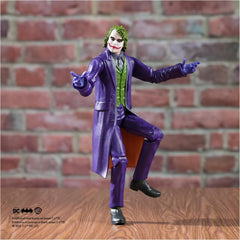DC Comics the Dark Knight - Joker akciófigura A legendás Sötét Lovag trilógiából ismert 30 cm-es. 3 éves kortól Akciófigurák Naty Shop