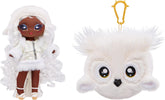 N/A! N/A! N/A! SurpriseCozy sorozat – Evie VON HOO – Schneeule Modepuppe aus softe Plüsch mit weissen Haaren, Mütze, Outfit und Flauschiger Anhäntagetasche – Tolles Geschenk für Kinder ab 5 Jahren 119357EUC