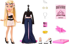 Bratz x Mean Girls Spring Fling Doll Regina – Modepuppe zum Sammeln mit 2 Outfits, Rosa Satinkleid und vom Film Inspirierten Accessoires