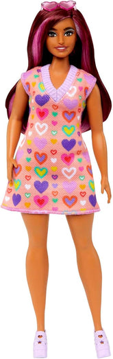 Barbie Fashionistas # 207 - Puppe mit Pulloverkleid, pinkfarbene Strähnen, Herzaufdruck, Sonnenbrille, Plateau-Schuhe, für Kinder ab 3 Jahren, HJT04