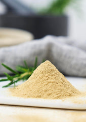 Fuchs Gewürze - Rosmarin gemahlen - zum Würzen von Fisch, Fleisch und Gemüse - természetes összetevők - 30 g in wiederverwendbarer, recyclebarer Dózis