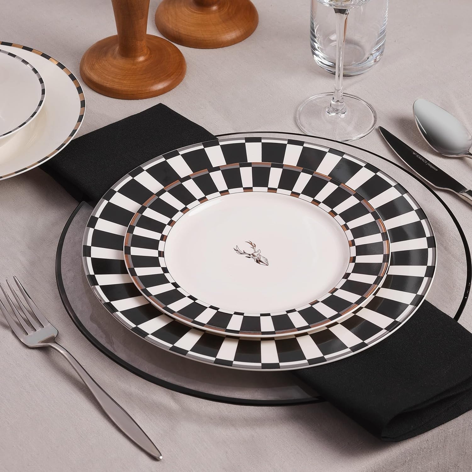 Karaca Aries 24 Teilge Für 6 Personen Kombiservice, Tafelservice, Geschirr-Set, 6X Servierteller, 6X Stück Tiefer Teller, 6X Kuchenteller, 6X Schalen, Porzellan Seturi vesela masa Naty Shop