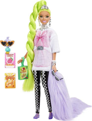 Barbie HDJ44 - Păpușă extra #11 în tricou supradimensionat și jambiere cu papagal de companie, păr verde neon extra lung și accesorii, articulații flexibile, cadou jucărie pentru copii cu vârsta de peste 3 ani Papusi Naty Shop 0