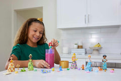 Disney Prinzessin-Spielzeug, Royal Color Reveal-Puppe mit 6 Überraschungen zum Auspacken, Freundschaft-Serie mit einer Figur eines Freundes, von den Disney-Filmen inspiriert
