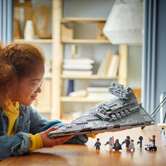 LEGO Star Wars birodalmi csillagromboló, csillaghajó készlet, építőjáték, Darth Vader és Cal Kestis játékkészlet, születésnapi ajándék fiúknak, lányoknak és rajongóknak 75394 Építőkészletek Besuche den LEGO-Store