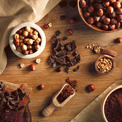 Csokoládé tejcsokis és mogyorós töltelékkel, 200g-os doboz