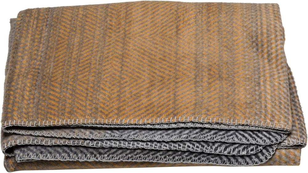 David Fussenegger pamut takaró 150x200 cm-es takaró színátmenetes mintával Bolyhos ágyak és takarók David Fussenegger egyetlen arany