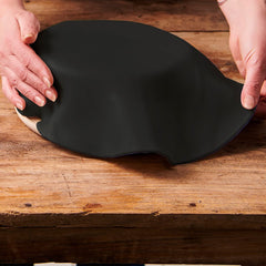 FunCakes Rolled Roll Fondant Disc Raven Black: aromă delicioasă de vanilie, 430 g & Rolled Roll Fondant Disc Fire Red: aromă delicioasă de vanilie, deja rulat, ușor de utilizat, 430 g Pasta de zahar Naty Shop