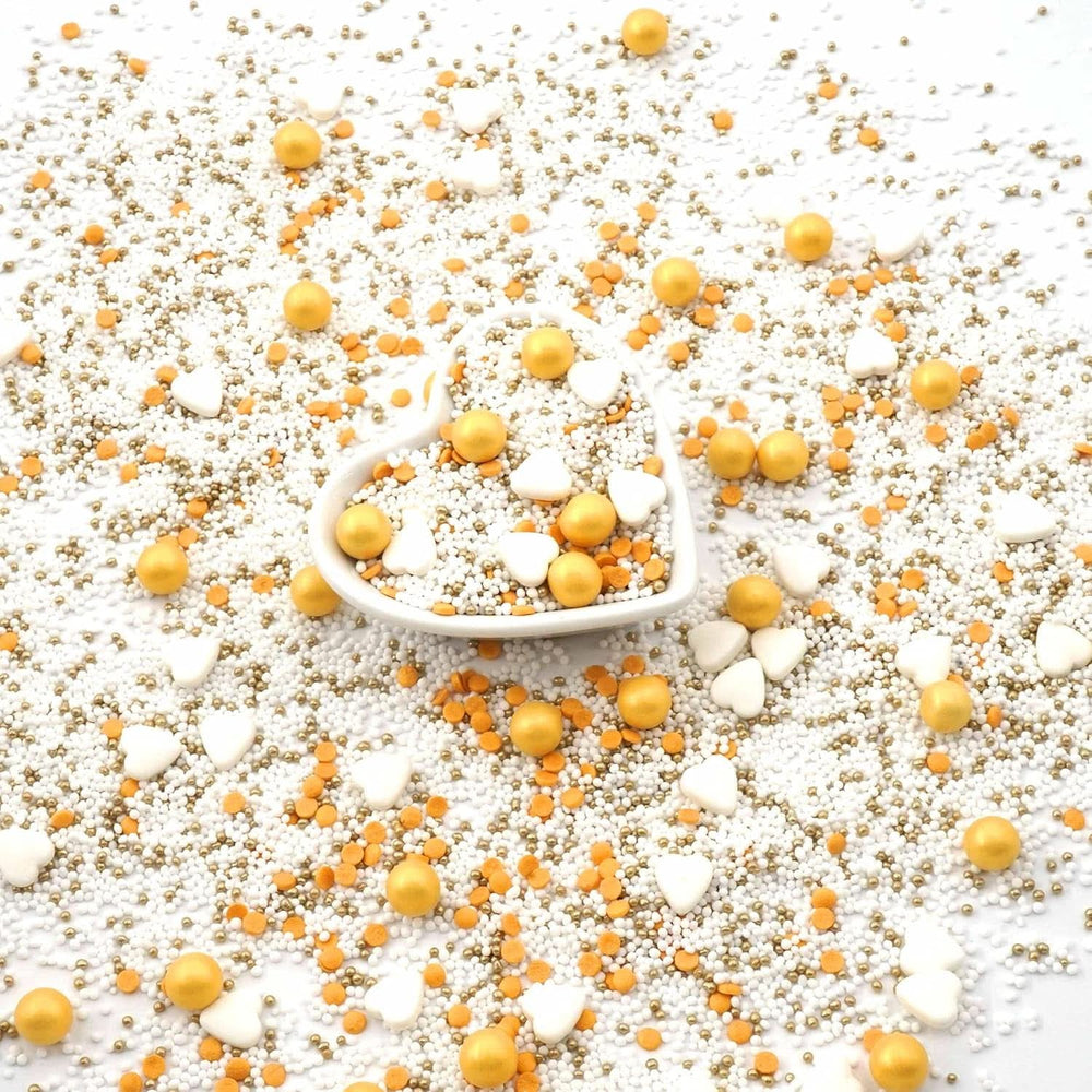 Streusel Glück, Sprickles fehér szívecskékkel és aranygolyókkal, 40 gramm Sprinkles Naty Shop