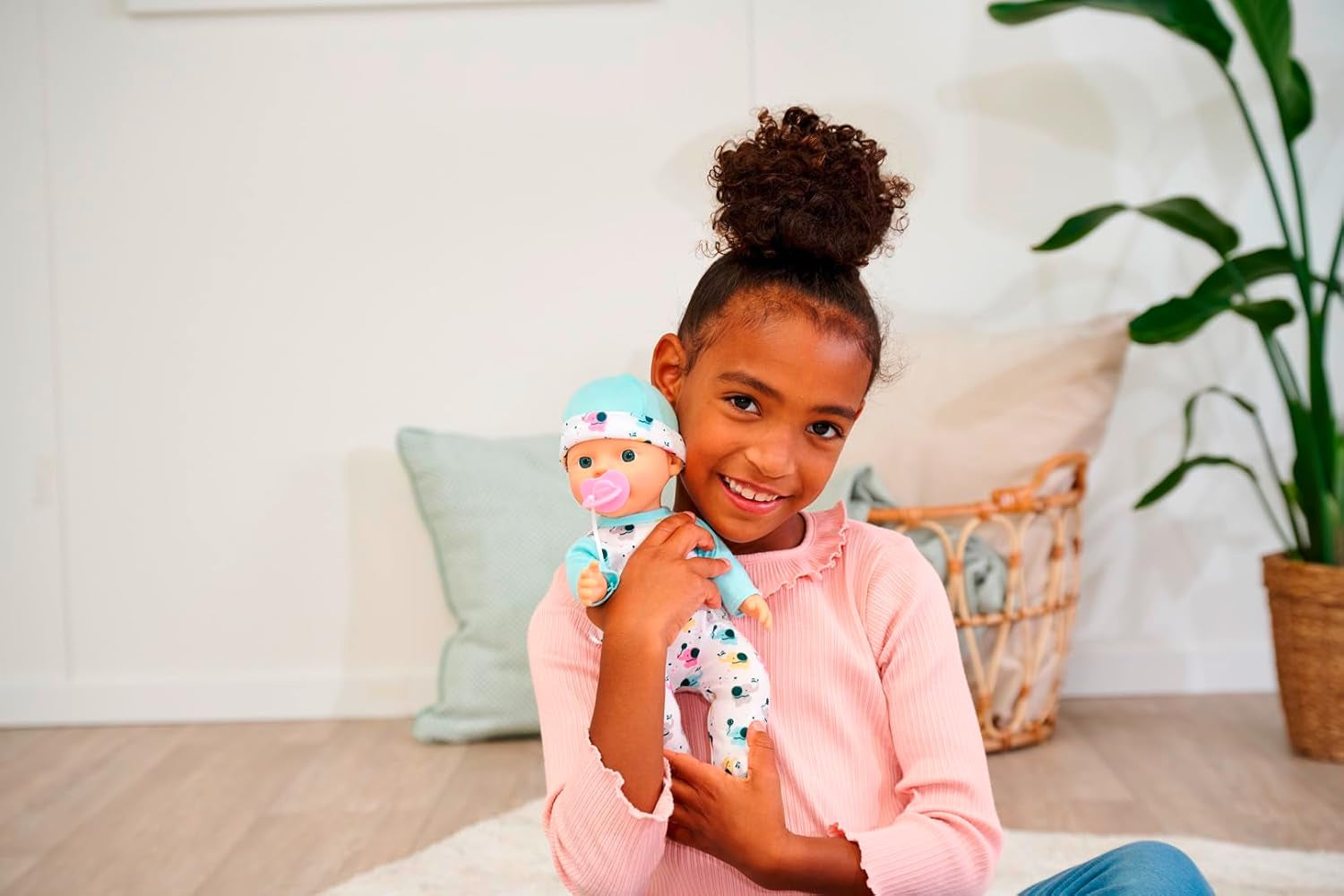 New Born Baby Little Elephant vinil baba etető és ivó funkcióval, üveg és cumi, 30 cm, 2 éves babák Naty Shop