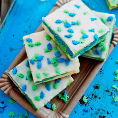 RUF Dinolino Cake, Tricolor lapos torta citrom ízzel, 850 gramm Sprinkles Naty Shop