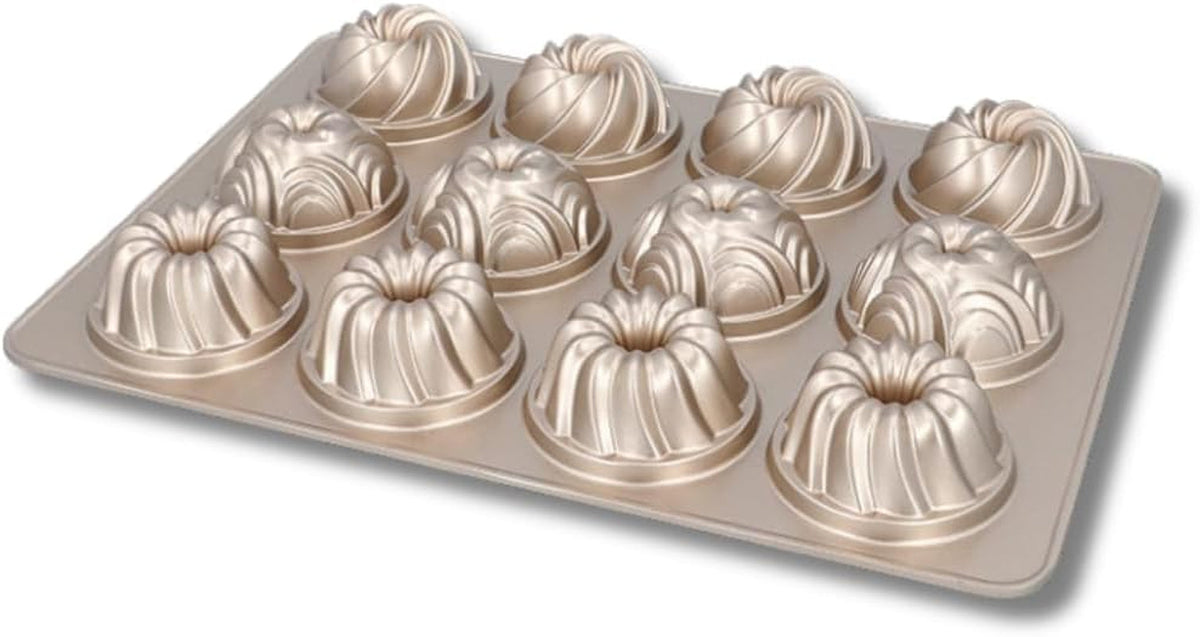 Birkmann, Contoura, Gugelhupfblech Violet, Backform Aus Aluguss, Mit Antihaftbeschichtung Und Rezept, 887077 Sütőformák és tálcák Naty Shop