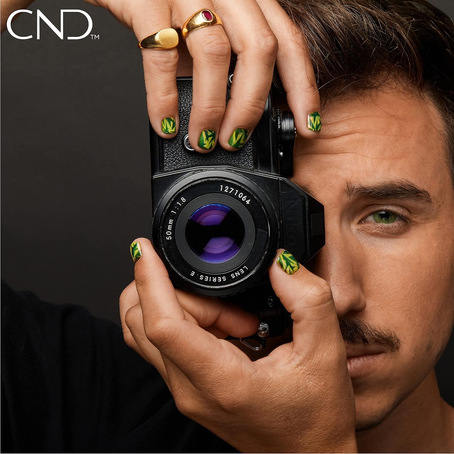 CND Vinylux - Tartós körömlakk - Klasszikus körömlakk - Aranyozott zsálya #433 15 ml