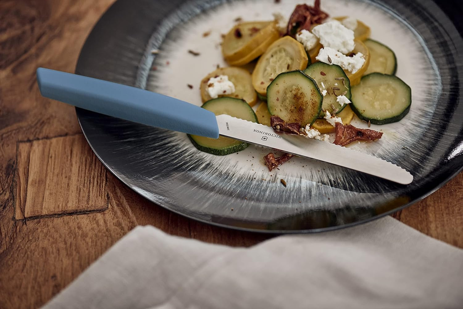 VICTORINOX Modern svájci evőeszköz készlet 6, 12 részes konyhai natybolthoz