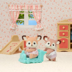 Sylvanian Families 5800 REH Zwillinge, Spielset mit Tierfigur, Tierfiguren Wald, Spielzeug für Kinder ab 3 Jahren