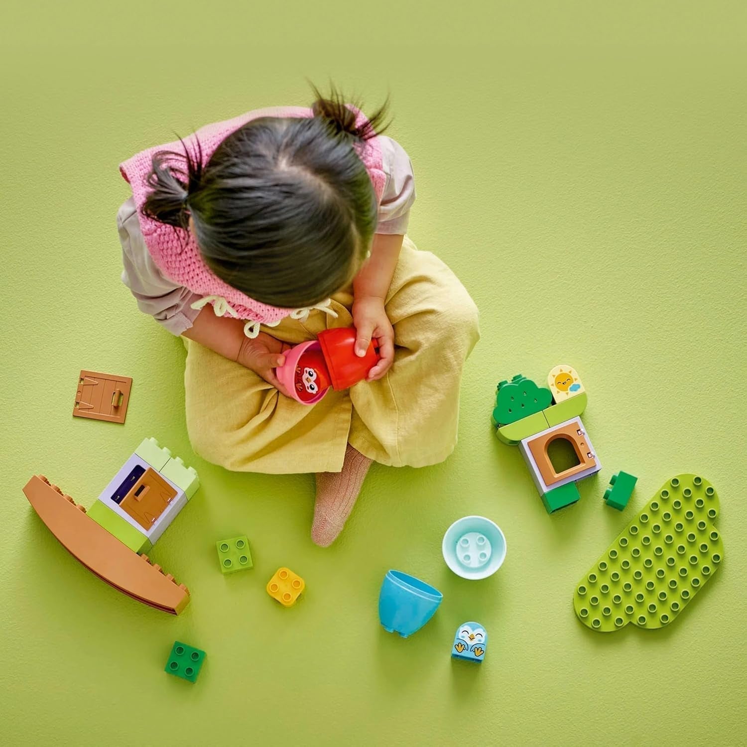 LEGO DUPLO fa egyensúlyozáshoz és egymásra rakáshoz, fejlesztő játék, építőkészlet 18 hónapos kortól, kreatív játék gyerekeknek, oktató játék 2 játékmadárral 10440 Építőkészlet Besuche den LEGO-Store