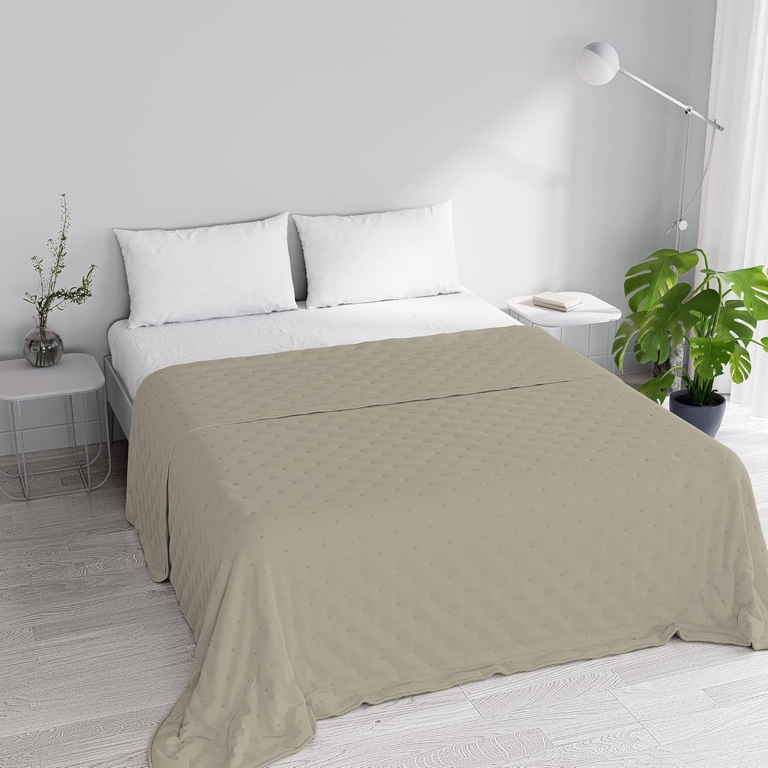 Lenjerie de pat italiană cuvertură de vară CHIC, microfibră, DOUBLE 250X250Cm, maro Plapumi si pilote Naty Shop