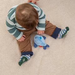 SIGIKID 41172 Rattle balena Red Stars fete și băieți jucărie pentru copii recomandat de la naștere albastru Jucarii Bebe Naty Shop