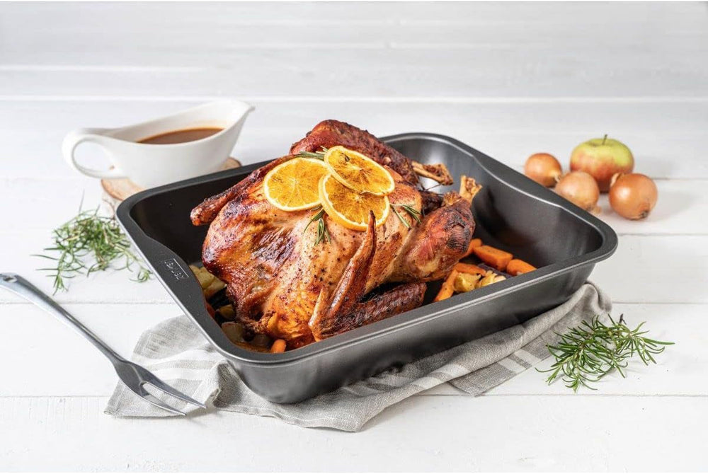 Zenker Xxl-Brat- Und Auslaufform (40 X 8 X 34 Cm) KÜLÖNLEGES FŐZÉS, Rechteckige Ofenform Mit Antihaftbebeschichtung, Backblech Für Krosse Braten & Saftige Aufläufe (Farbe: Schwarz), Menge: 1 Stück Mold sütő és tálca