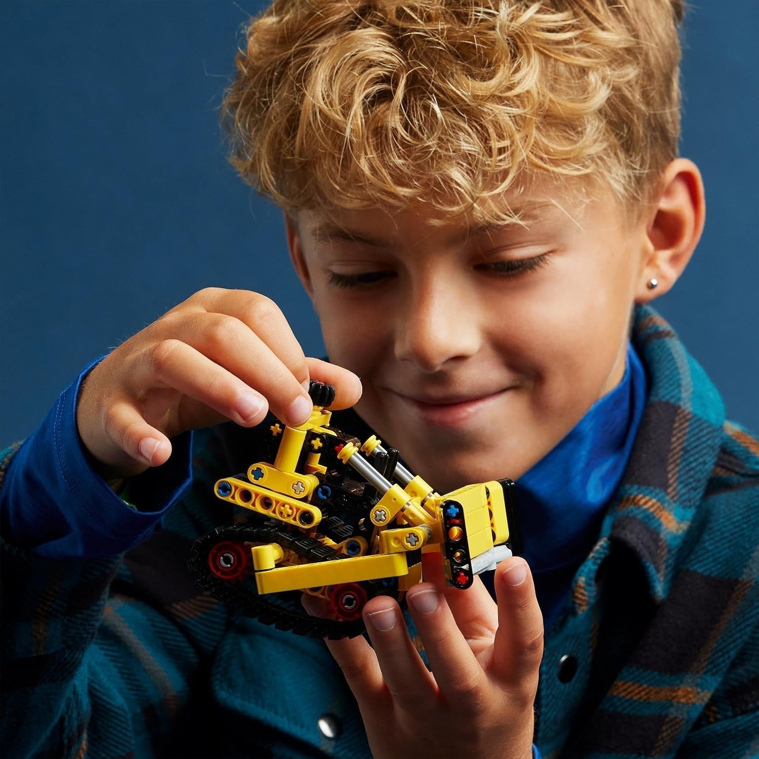 LEGO Technic nehéz buldózer építőjáték buldózer Adjon hozzá építkezési építőjátékot gyerekeknek Tech Ajándék fiúknak és lányoknak 7 éves, 42163 építőkészlet Besuche den LEGO-Store