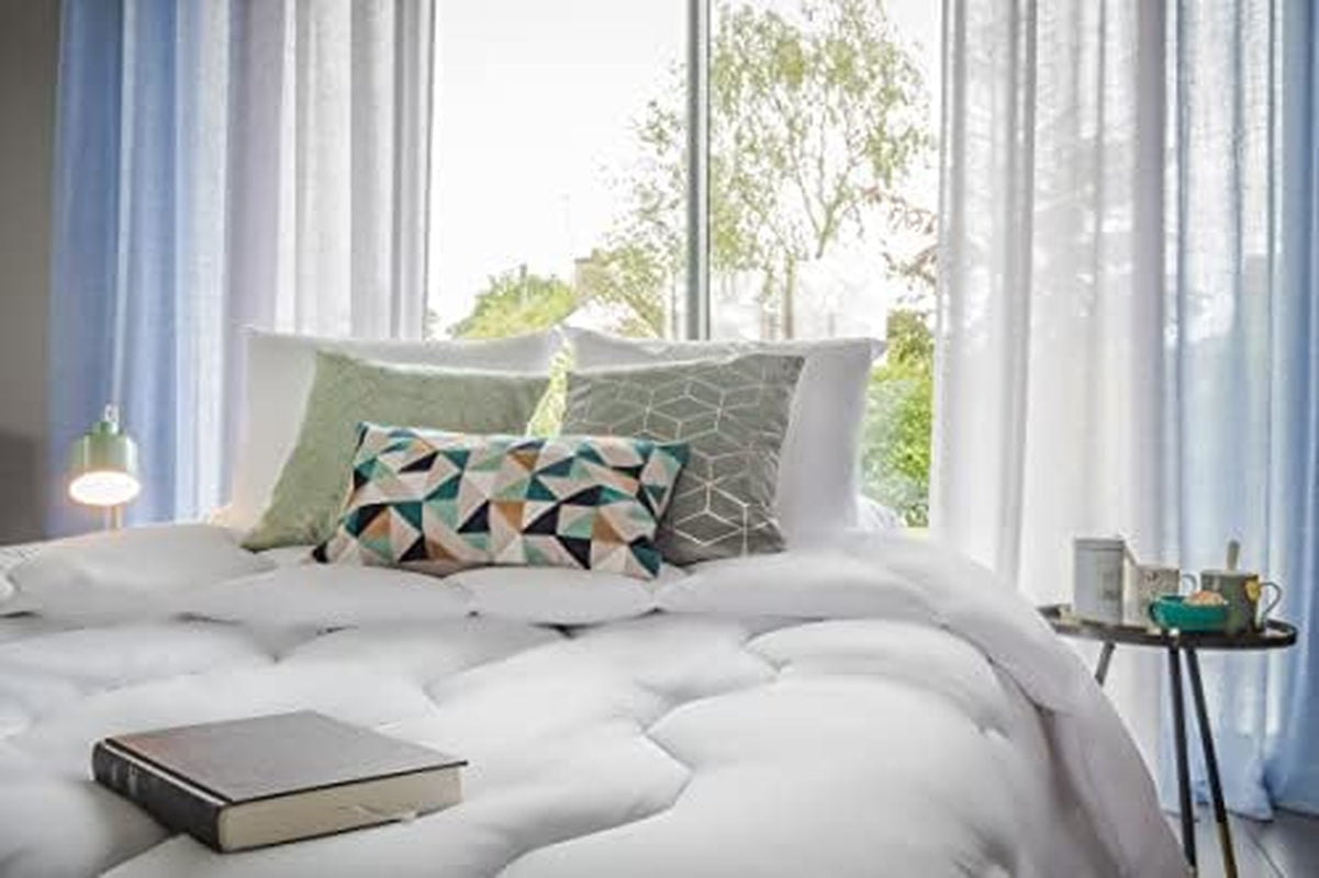 Blanrève - Cuvertură Aerelle Blue - Ultra moale - pufoasă și confortabilă - pentru pat dublu - ecologică - fibra de confort care este bună pentru oceane 240 X 220 Cm Plapumi si pilote Naty Shop