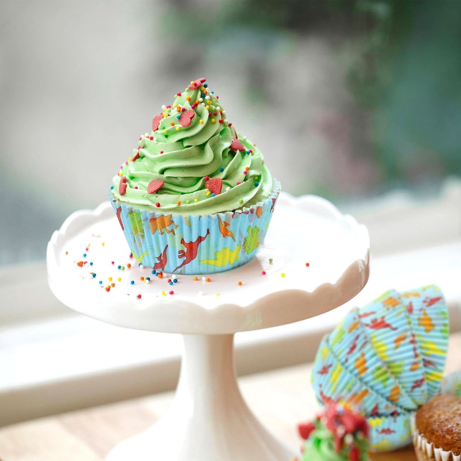 Günthart Dino szett, 55 gramm + 50 papír cupcake tok Sprinkles Naty Shop