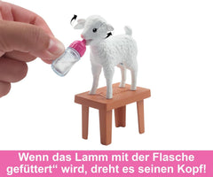 Barbie-Puppe zum 65. Jubiläum und 10 Zubehörteile, Hoftierärztin-Set mit Blonder Tierärztin-Puppe, Lamm mit bewegbaren Ohren und mehr, HRG42