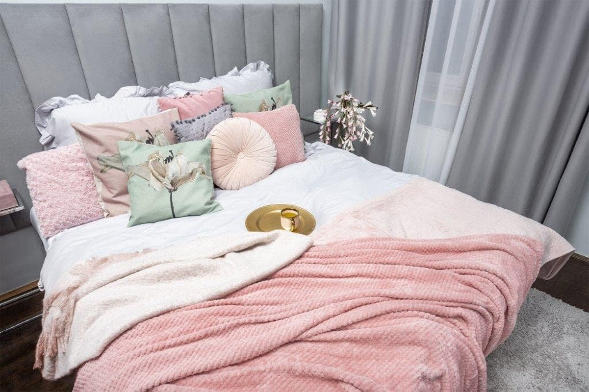 HOMLA Bolyhos és meleg piros polár takaró - kanapéhoz és ágyhoz Kényelmes takaró Kanapétakaró Nappali takaró - könnyen karbantartható 150 X 200 cm Rózsaszín Ágyak és Takarók Besuche den HOMLA-Store