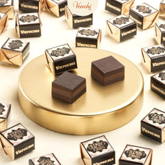 Venchi - Cremino Extra Black Chocolate - Étcsokoládé mandulás pasztával és "piemonti erdei mogyoróval OFJ", 1 kg, gluténmentes, színezék és tartósítószer nélkül