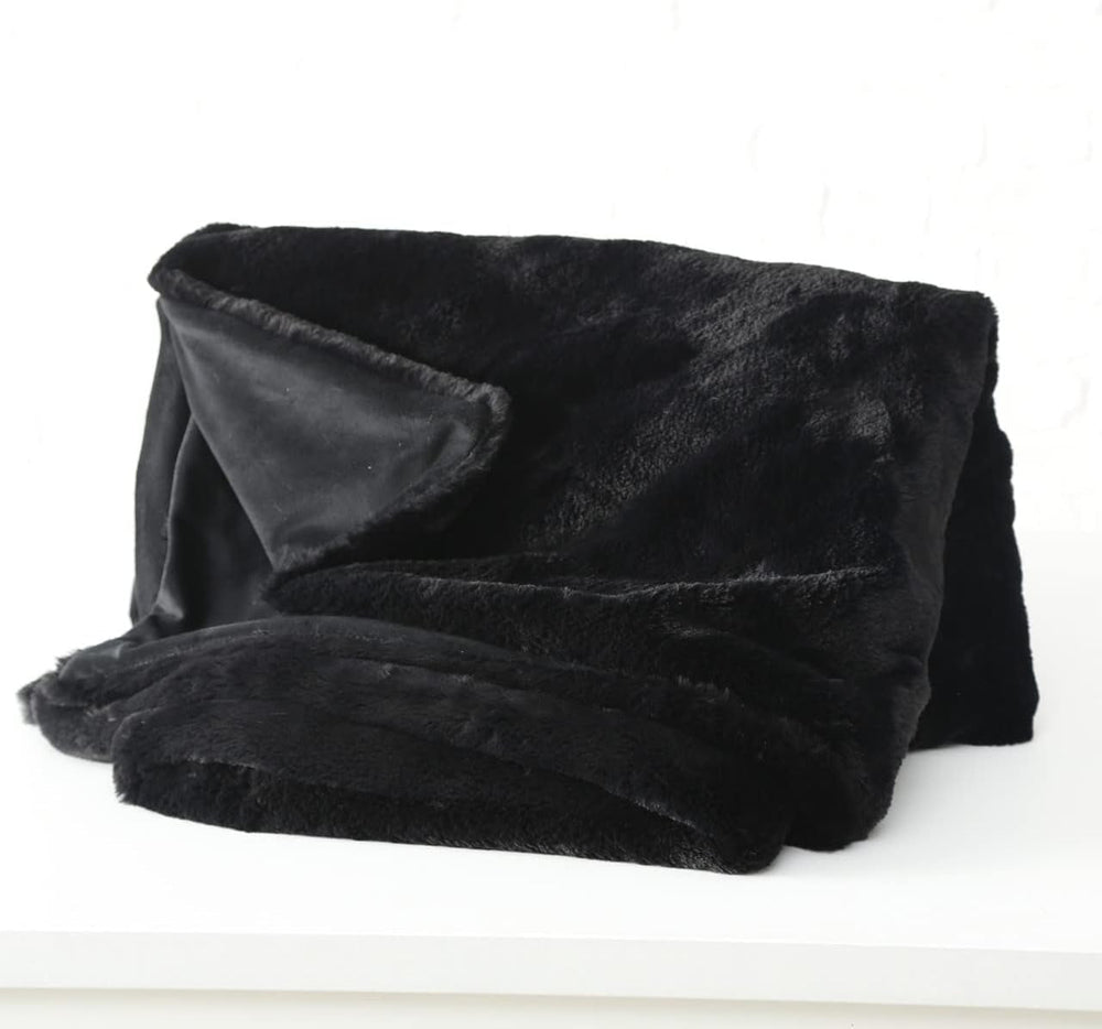 Boltze Storan takaró (150X200 cm méret, bézs színű, kényelmes poliészter takaró, ideális hideg téli estékre, szőrme megjelenés) 1015378 BOLTZE Ágyak és Takarók Fekete