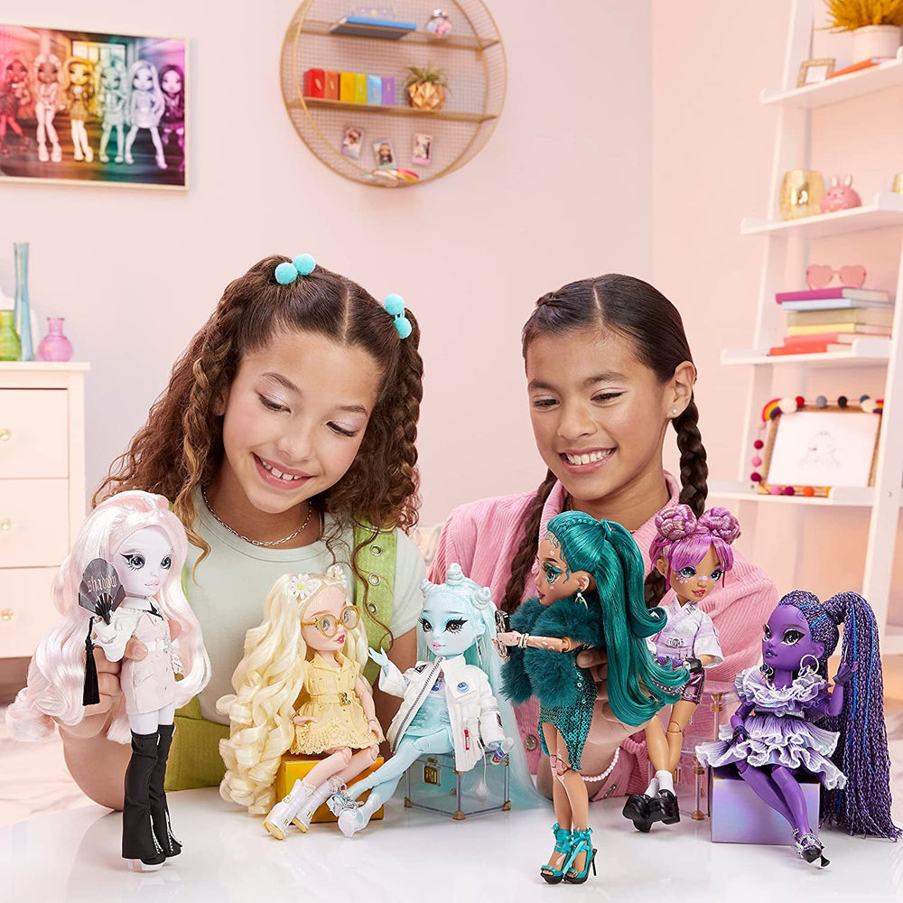 Rainbow High Shadow High - REXX McQueen - Schwarze Modepuppe mit modischem Outfit und mehr als 10 bunten Spielaccessoires - Ideal für Sammler und Kinder von 4-12 Yearren