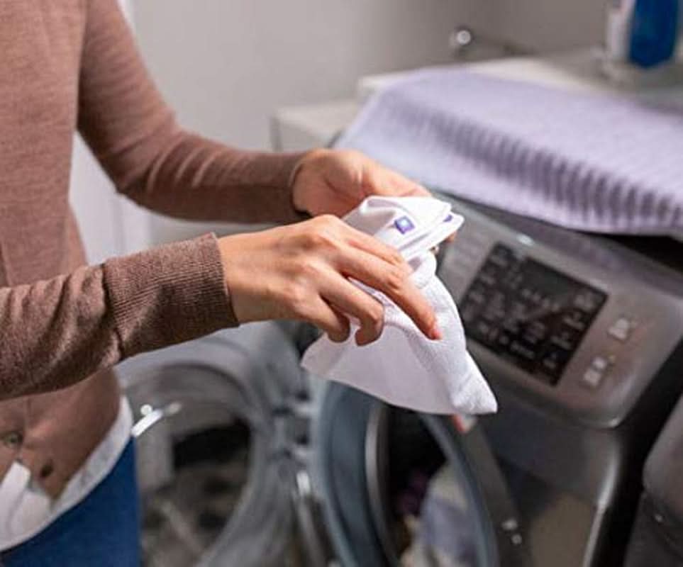 Lansinoh mosható szoptatóbetétek - 4 darabos csomag, mosóhálóval - Ultra nedvszívó, szuper puha és újrafelhasználható élelmiszerek és szoptatási kiegészítők Bebe Naty Shop