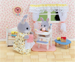 Sylvanian Families 5221 Babyhochstuhl - Puppenhaus Einrichtung Möbel, Mehrfarbig