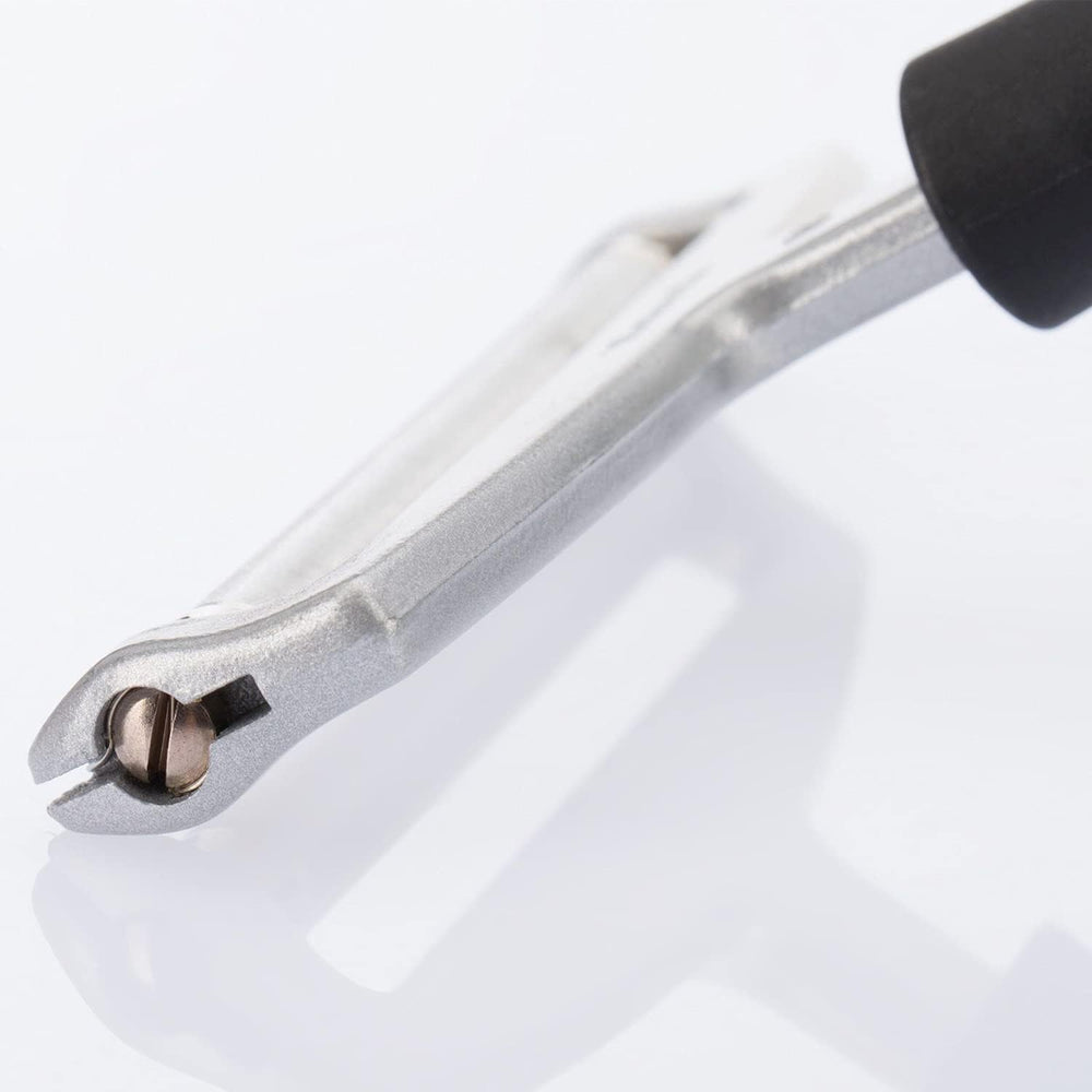 Westmark Käseschneider mit Rolle und auswechselbarem Schneiddraht, Variable Schnittstärke, Breite: 12 cm, Rostfreier Edelstahl/Alumínium/Kunststoff, Schwarz/Rot, 29272260, 17 x 12 x 2 cm