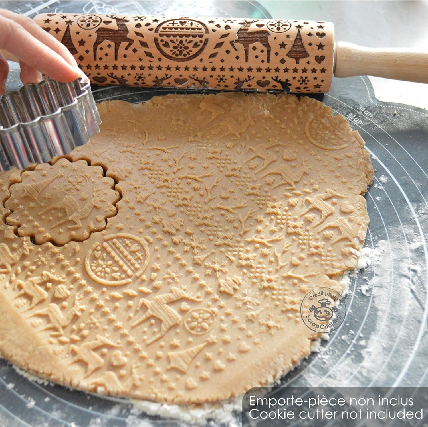 Scrap Cooking Teigrolle aus Holz "Xmas" mit weihnachtlichen Motiven – Prägerolle mit gepfragten Verzierungen für Kekse – dekoratív Zubehör – 5242