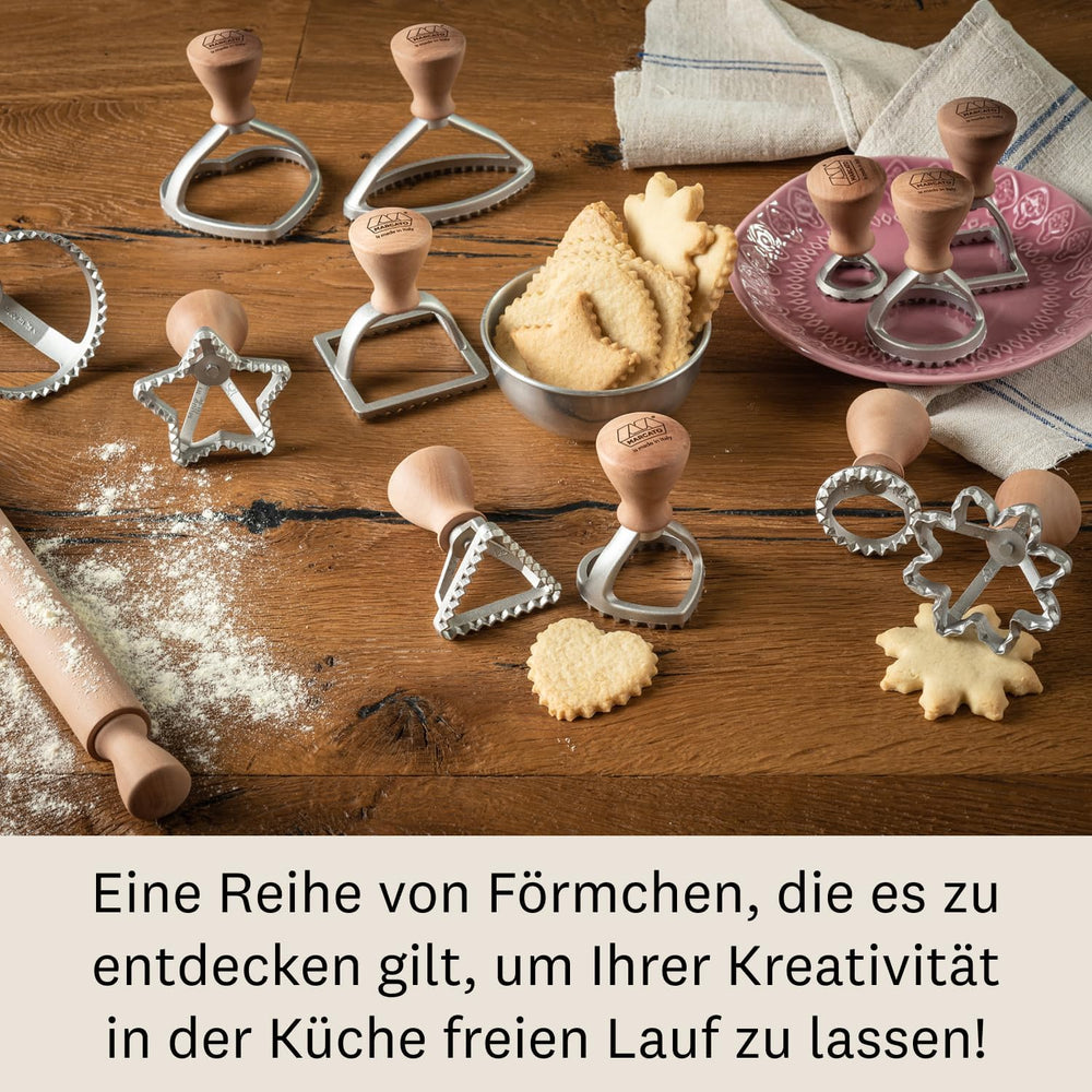 Set de forme pentru ravioli și biscuiți Marcato, aparat de ravioli, formă pentru biscuiți, lemn masiv și fontă, fabricat în Italia, relief rotund 58 mm + relief pătrat 58 mm. Model: Raviolè