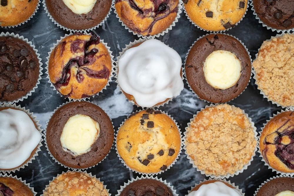 RUF Cheesecake-Muffins Backmischung, American Style Muffins Mit Cremiger Füllung, Einfache Zubereitung, 12 Muffin-Förmchen Inklusive Naty Shop