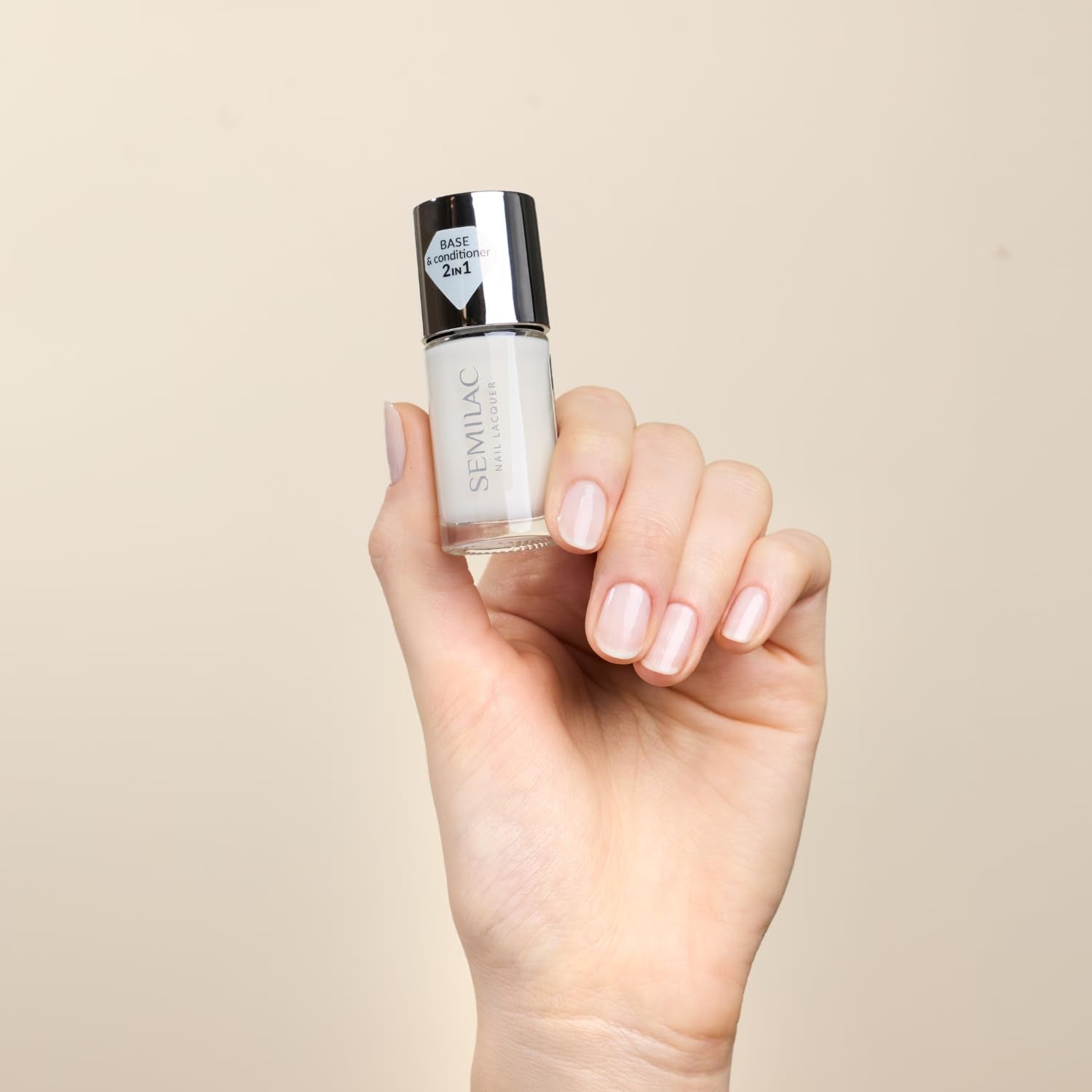 Kisimító alap Semilac 9 ml – Kisimító alap a klasszikus, kiegyensúlyozó, erősítő és önterülő körömlakkhoz