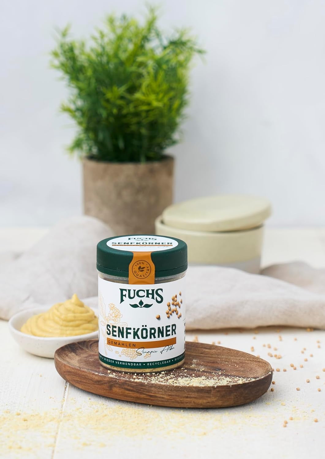Fuchs Gewürze - Senfkörner gemahlen - für die Zubereitung von Rubs, zum Verfeinern von Suppen und Saucen - natürliche Zutaten - 45 g in wiederverwendbarer, recyclebarer Dose
