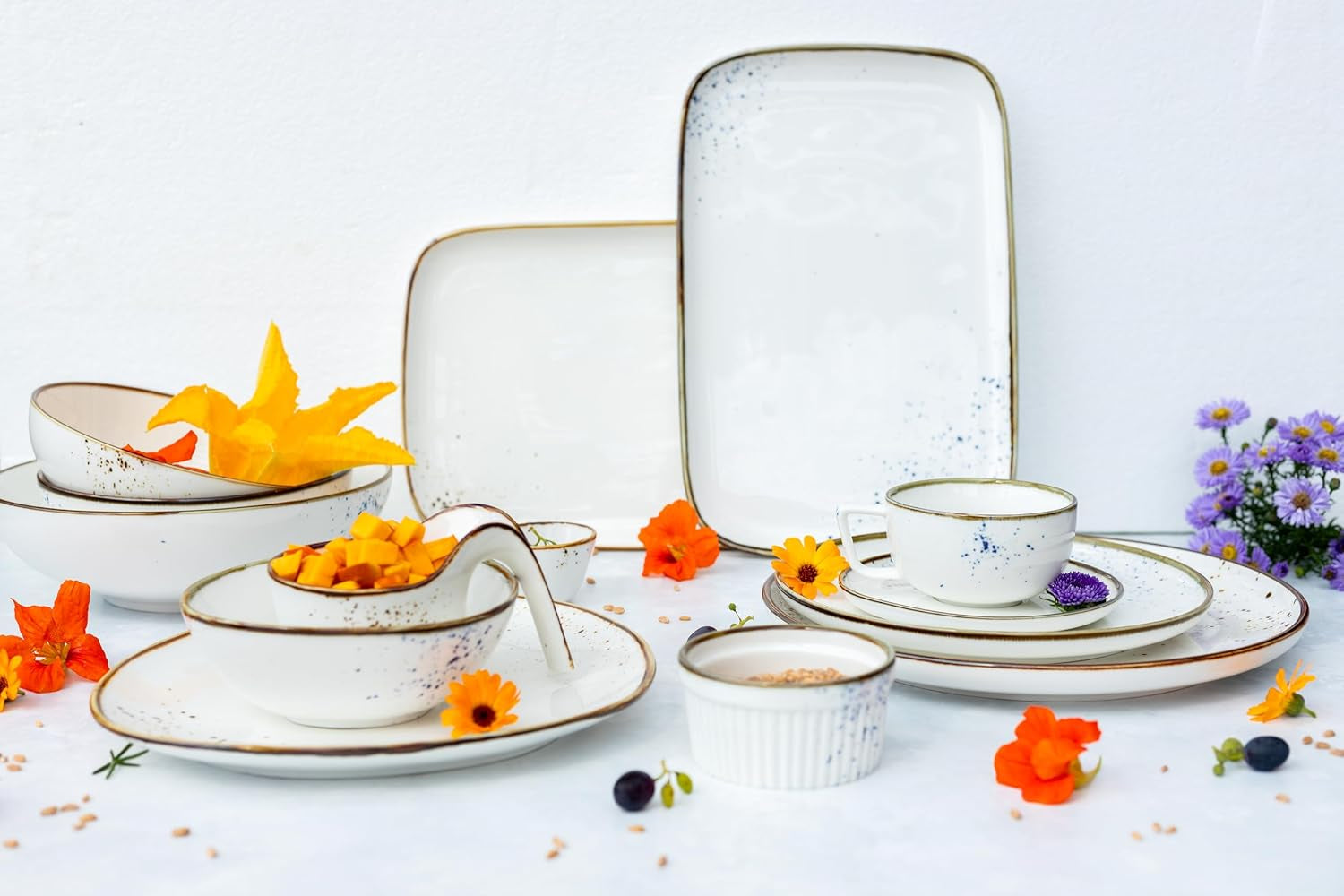 MÄSER Seria Pintar, Set de veselă de înaltă calitate pentru 4 persoane, serviciu combinat din 16 piese Seturi vesela masa Naty Shop