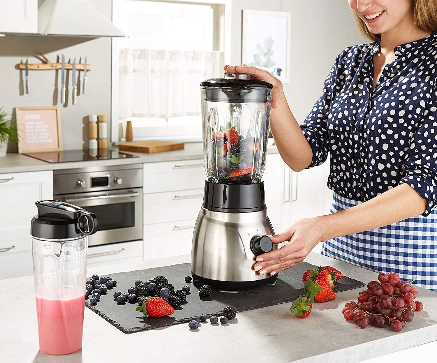 Russell Hobbs Standmixer 2-In-1 [1,5L Glasbehälter Mixer & 0,6L Mini Smoothie Maker -To-Go-Trinkflasche Inkl. Deckel] Spülmaschinenfest, Impuls-/Ice-Crush Funktion, Becher BPA Frei, Edelstahl 23821-56 Bucatarie Naty Shop