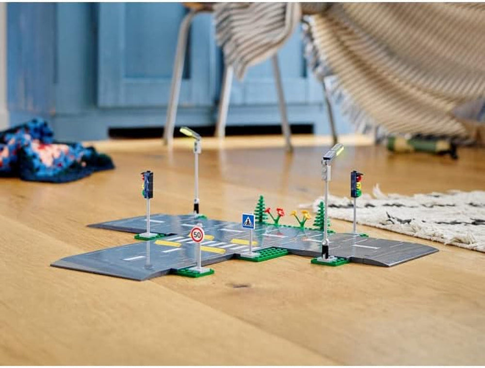 LEGO City útkereszteződés közlekedési lámpákkal építőkészlet, sötétben világító kockákkal 60304 építőkészlet Besuche den LEGO-Store