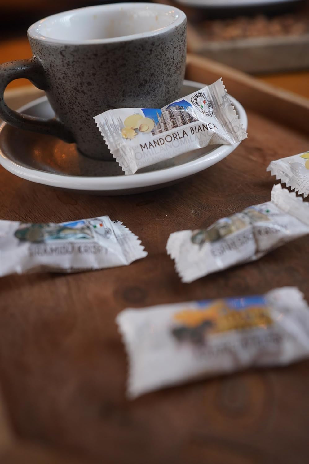 HELLMA olasz válogatás - 200 db. egyedileg csomagolt olasz édességek, ideális szállodákba vagy vendégházakba Naty Shop Chocolates