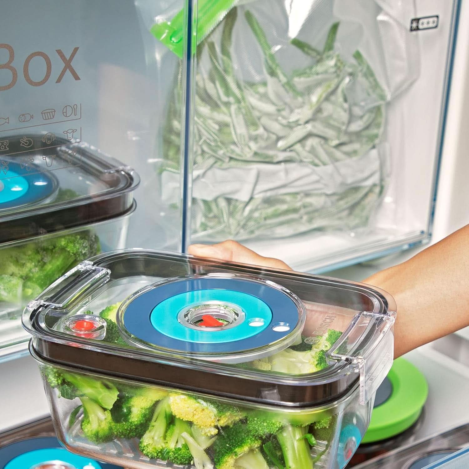 Bosch Stabmixx Ergomixx MS6CB61V1, Vakuum-Funktion, Edelstahl-Mixfuß, Mix- Und Messbecher, Vakuum-Pumpe, Vakuum-Beutel, Vakuum-Frischhaltedose, 12 Stufen plus Turbo, 1000 Naty Kitchen/Anth W, Shopzi Schwarz