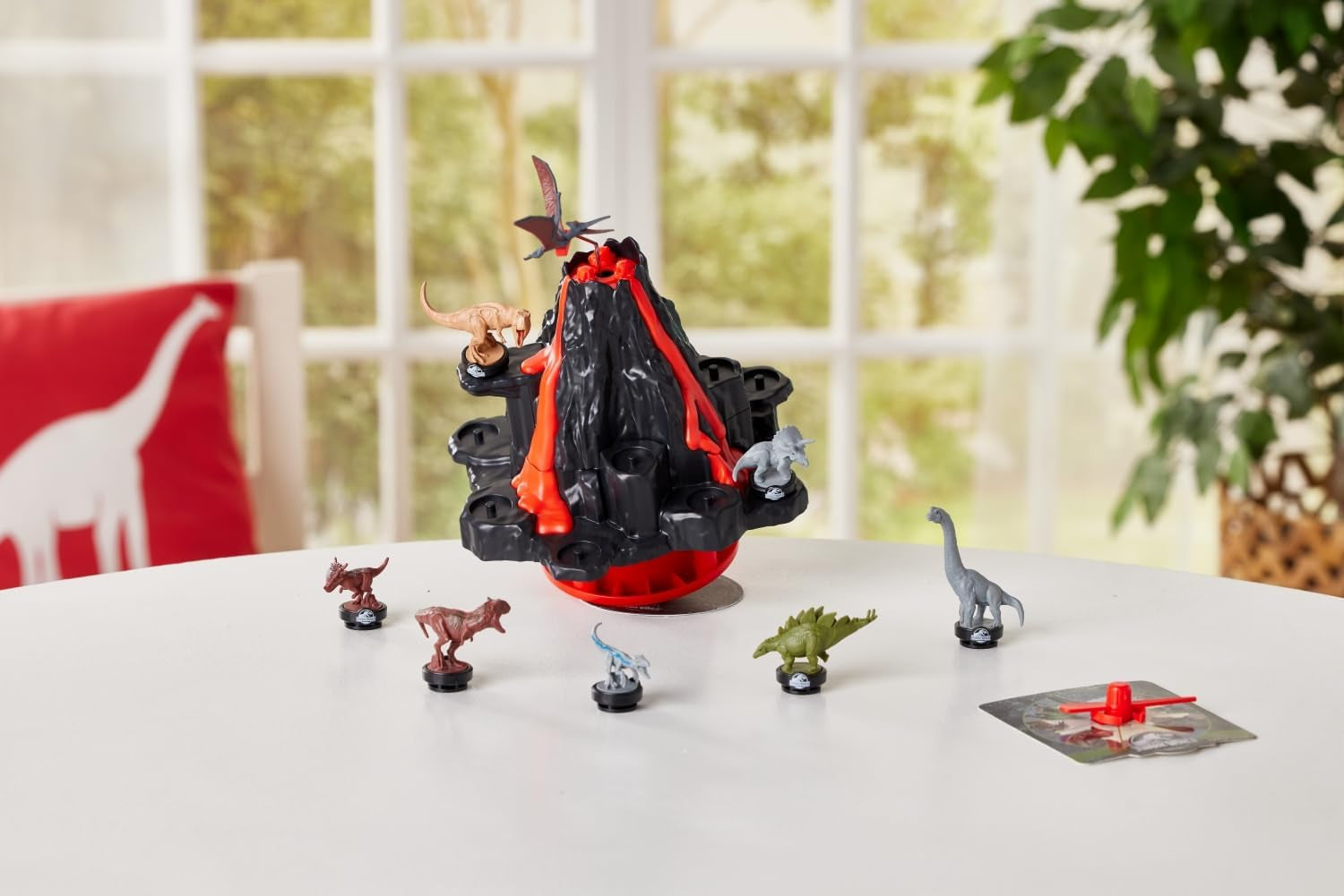 EPOCH Games - Jurassic World Shaky Volcano, 7509, Dinosaurier Spielzeug, Brettspiel für Kinder ab 4 Jahren